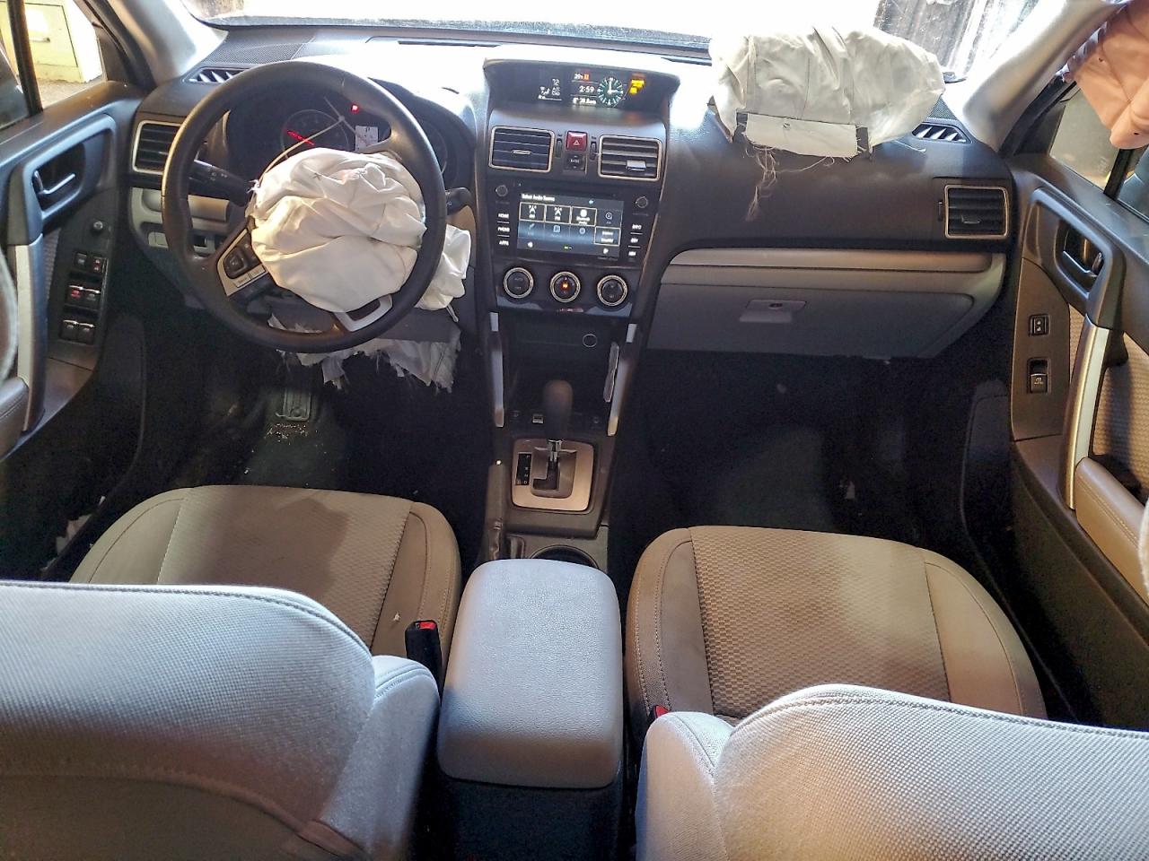 2017 Subaru Forester 2.5I Premium VIN: JF2SJAEC2HH406908 Lot: 94496105