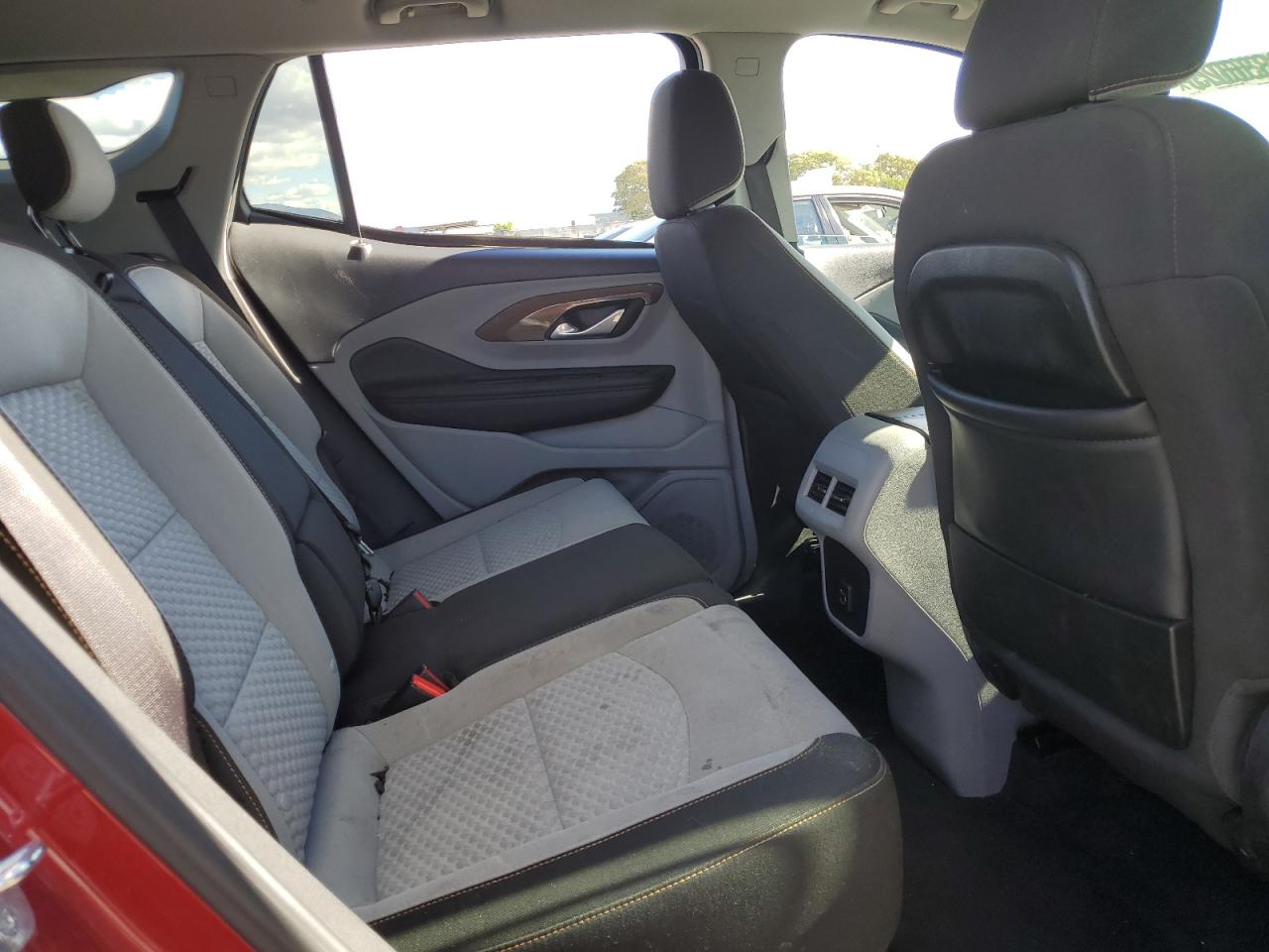 2020 GMC Terrain Sle VIN: 3GKALMEV1LL196548 Lot: 93426525