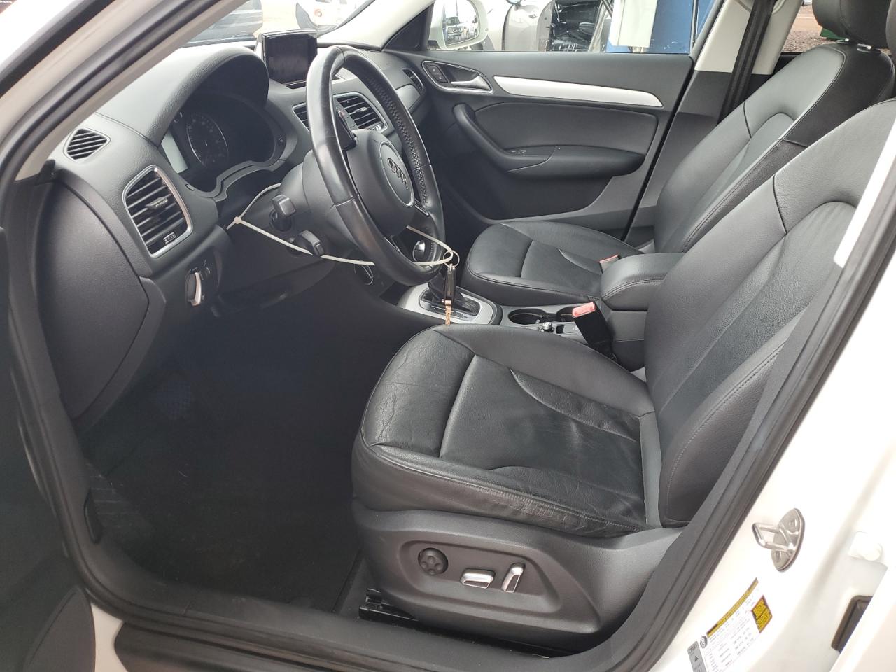 2017 Audi Q3 Premium VIN: WA1BCCFS2HR015031 Lot: 93534025