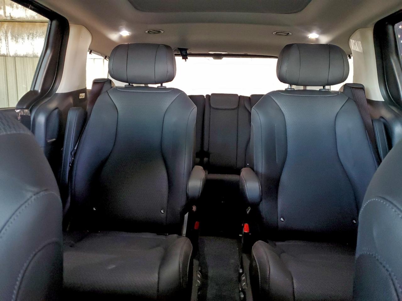 2025 Kia Carnival Sx VIN: KNDNE5KAXS6072348 Lot: 94537555