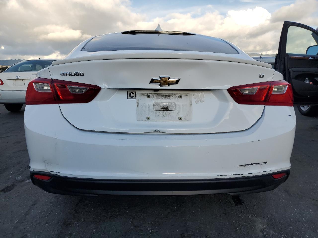 2018 Chevrolet Malibu Lt VIN: 1G1ZD5ST0JF241922 Lot: 93696645