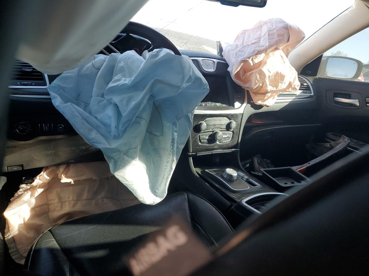 2019 Chrysler 300 Limited VIN: 2C3CCAEGXKH537963 Lot: 92020015