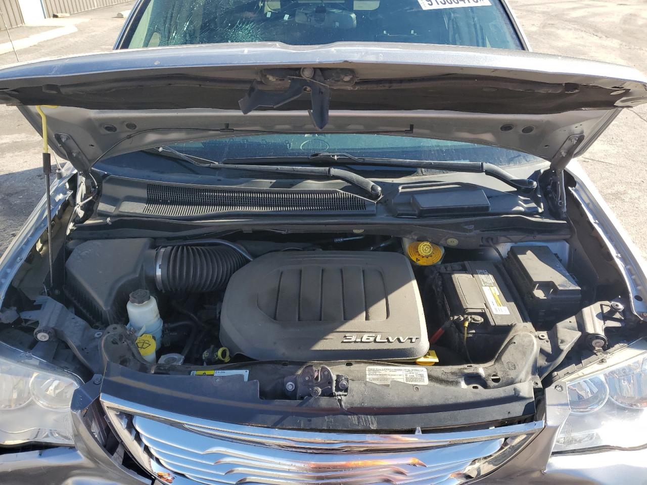 2015 Chrysler Town & Country Touring VIN: 2C4RC1BG8FR513994 Lot: 91308475