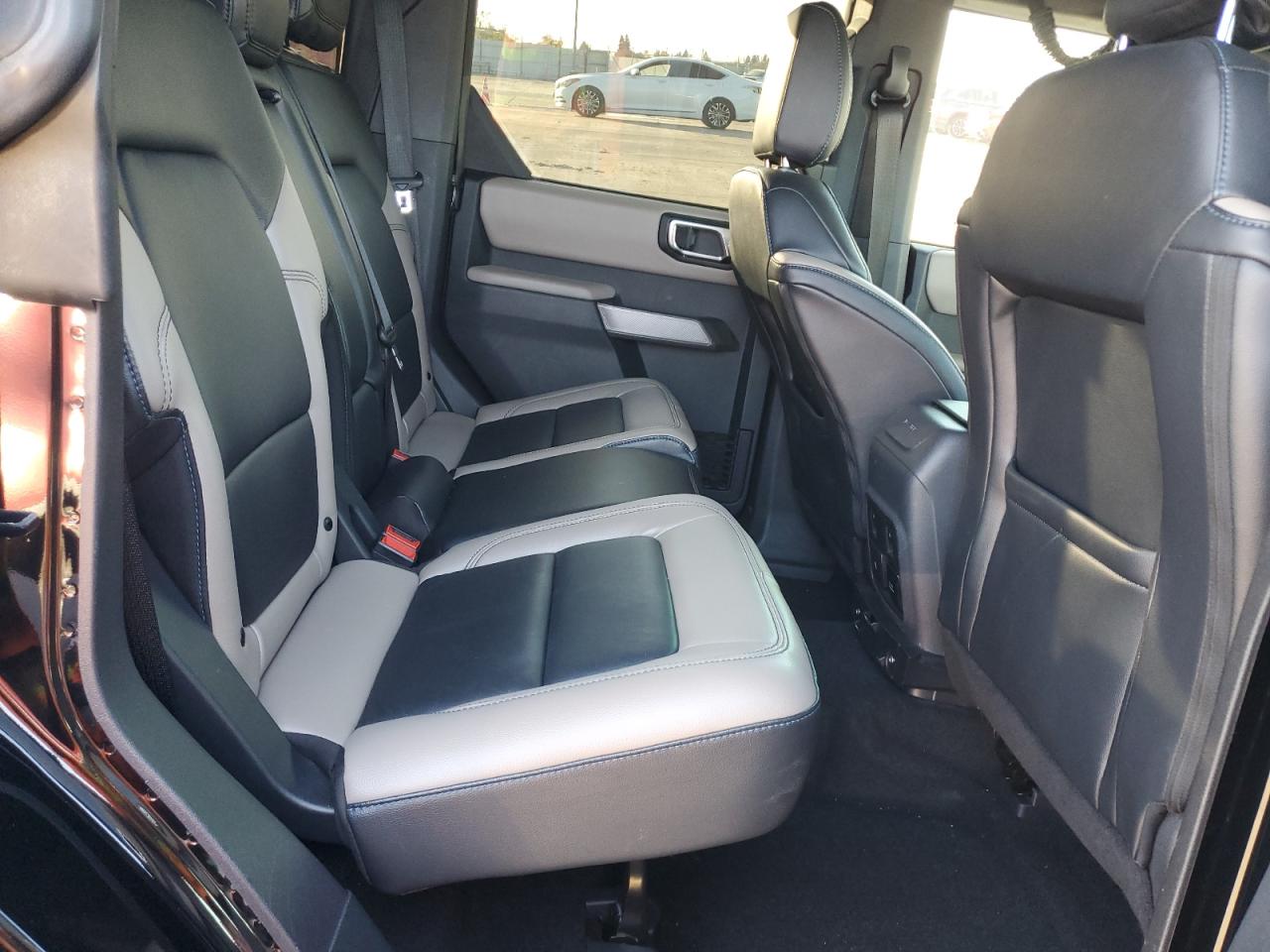 2023 Ford Bronco Base VIN: 1FMEE5DP0PLA86782 Lot: 92255265