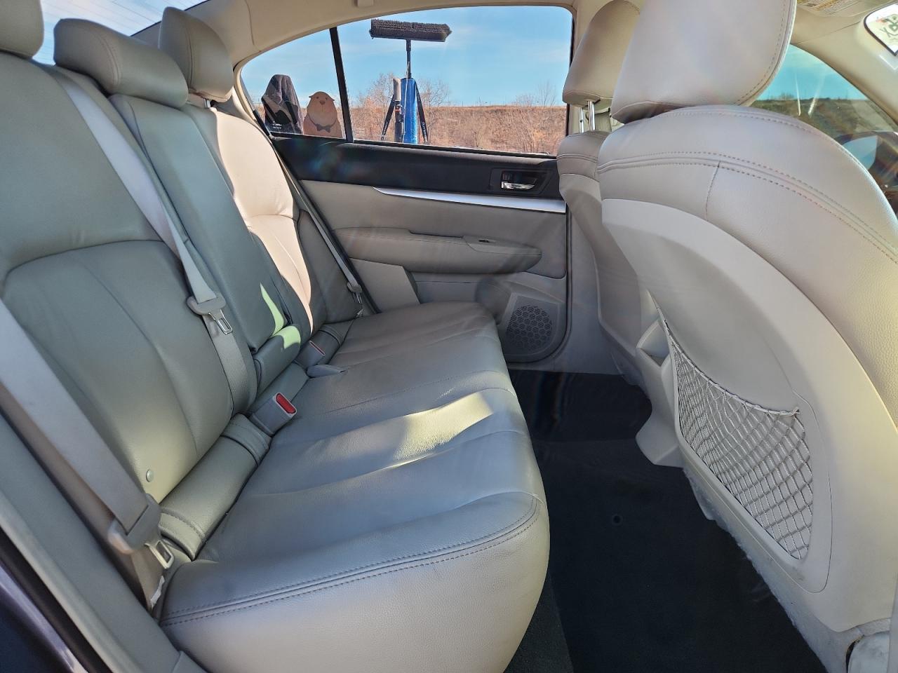 2014 Subaru Legacy 2.5I VIN: 4S3BMBA63E3031941 Lot: 92943625