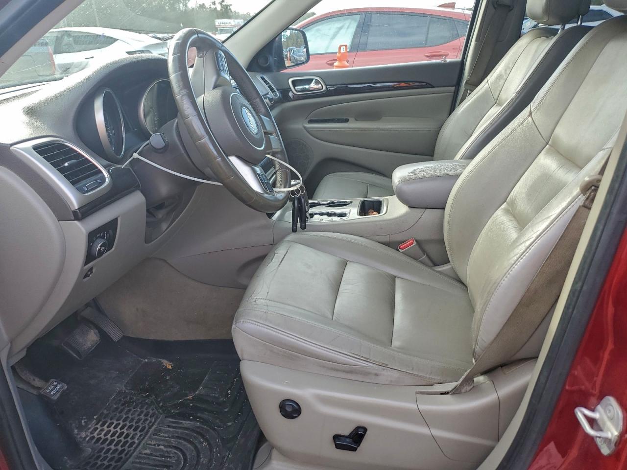 2013 Jeep Grand Cherokee Laredo VIN: 1C4RJEAGXDC650830 Lot: 94725925