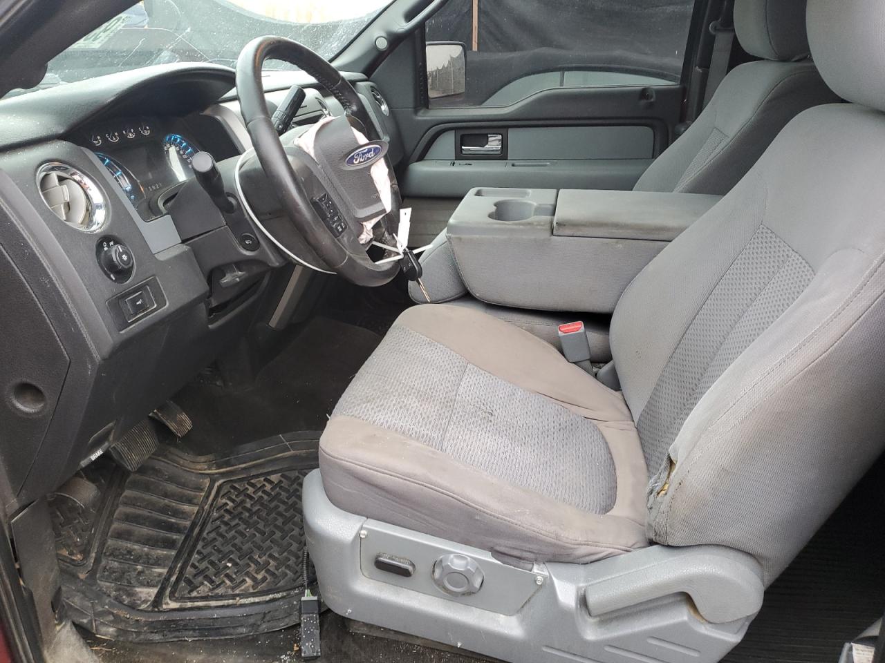 2013 Ford F150 Super Cab VIN: 1FTFX1EF0DFB89633 Lot: 93228385