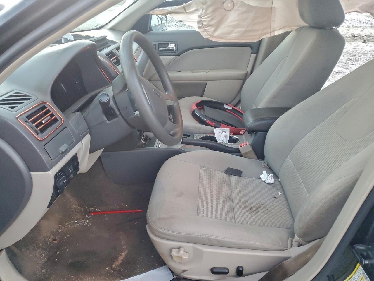 2011 Ford Fusion Se VIN: 3FAHP0HA0BR216841 Lot: 94477045