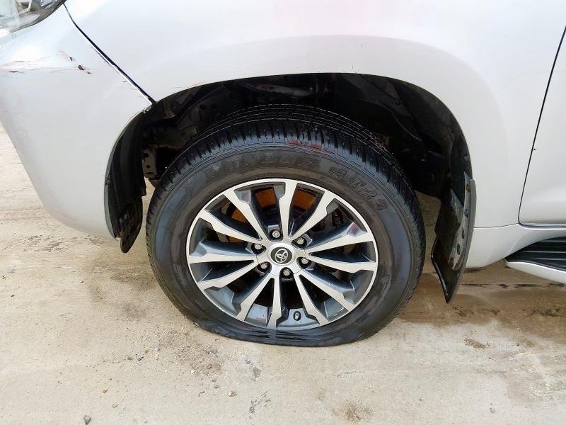 2022 TOYOTA LAND CRUISER 2.8 D-4D 204 INVINCIBLE 5DR AUTO 7 SEATS