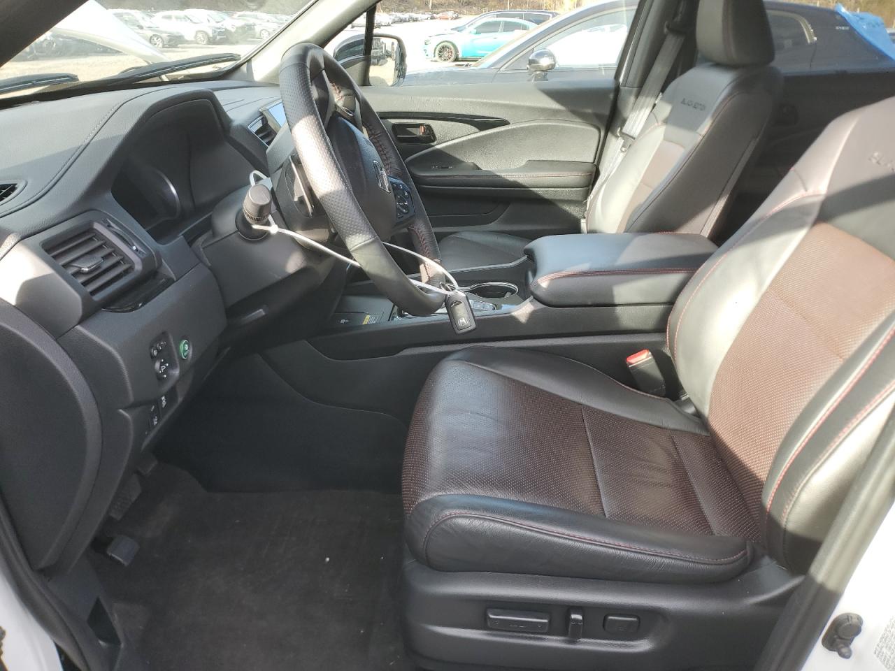 2024 Honda Passport Black Edition VIN: 5FNYF8H81RB013770 Lot: 93642625