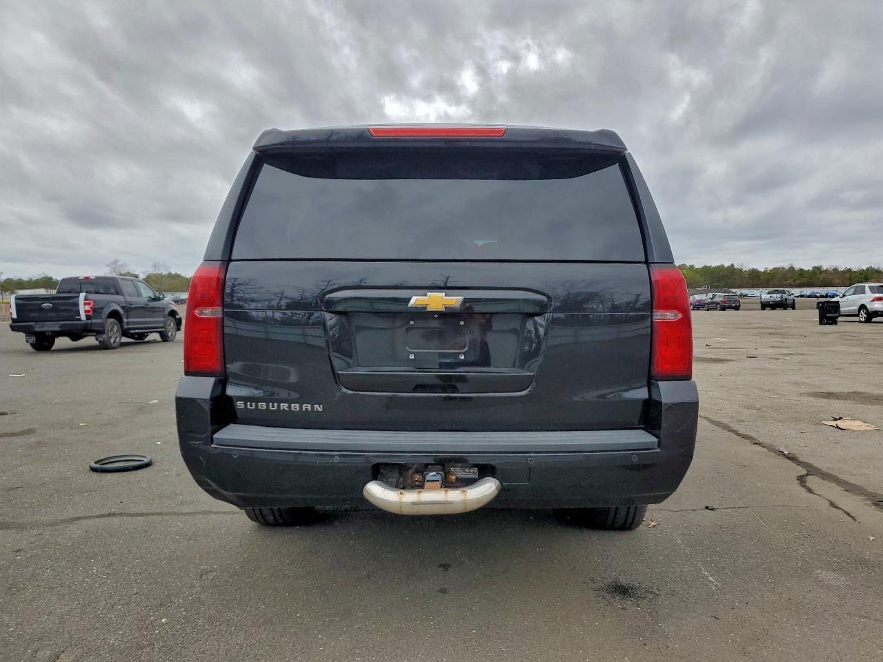 2015 Chevrolet Suburban K1500 Lt VIN: 1GNSKJKC1FR201093 Lot: 94524365