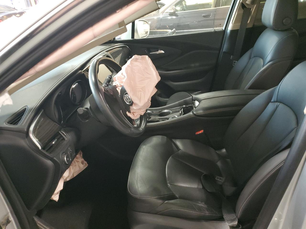 2018 Buick Envision Essence VIN: LRBFX1SA7JD083971 Lot: 90714705