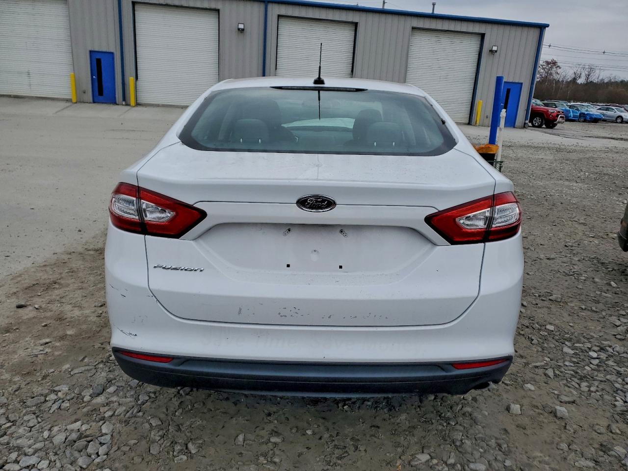 2013 Ford Fusion S VIN: 3FA6P0G71DR304975 Lot: 93921485