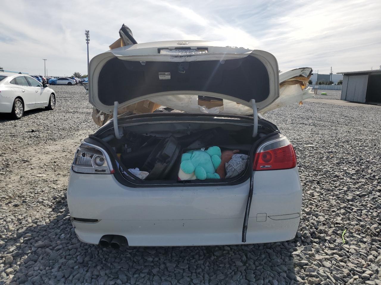 Фото: WBANE73597CM55362