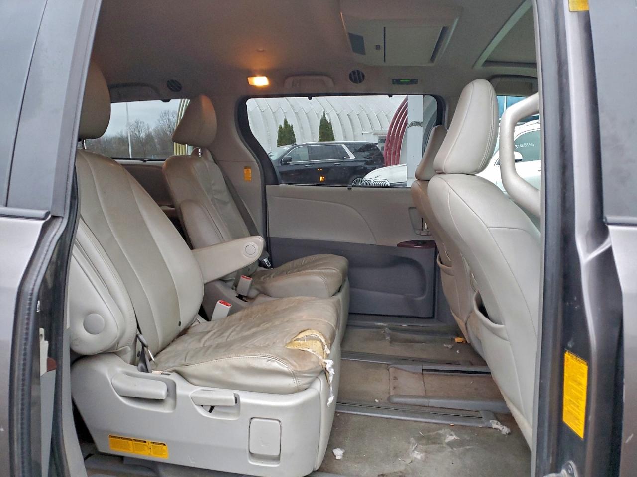 2014 Toyota Sienna Xle VIN: 5TDDK3DC3ES077578 Lot: 93902865