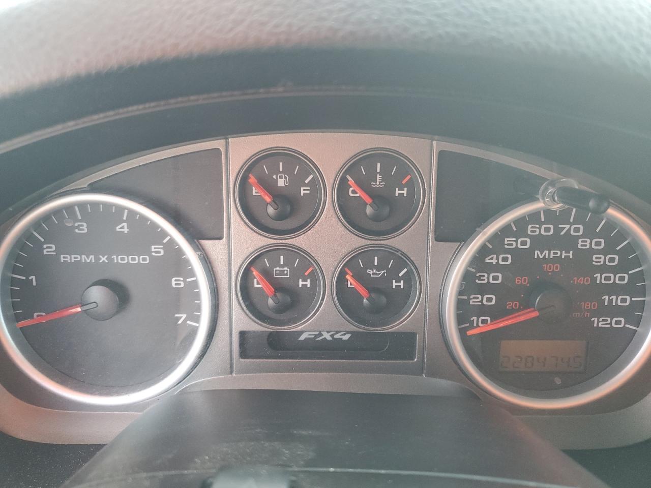 2004 Ford F150 VIN: 1FTPX14544NC02208 Lot: 91470885