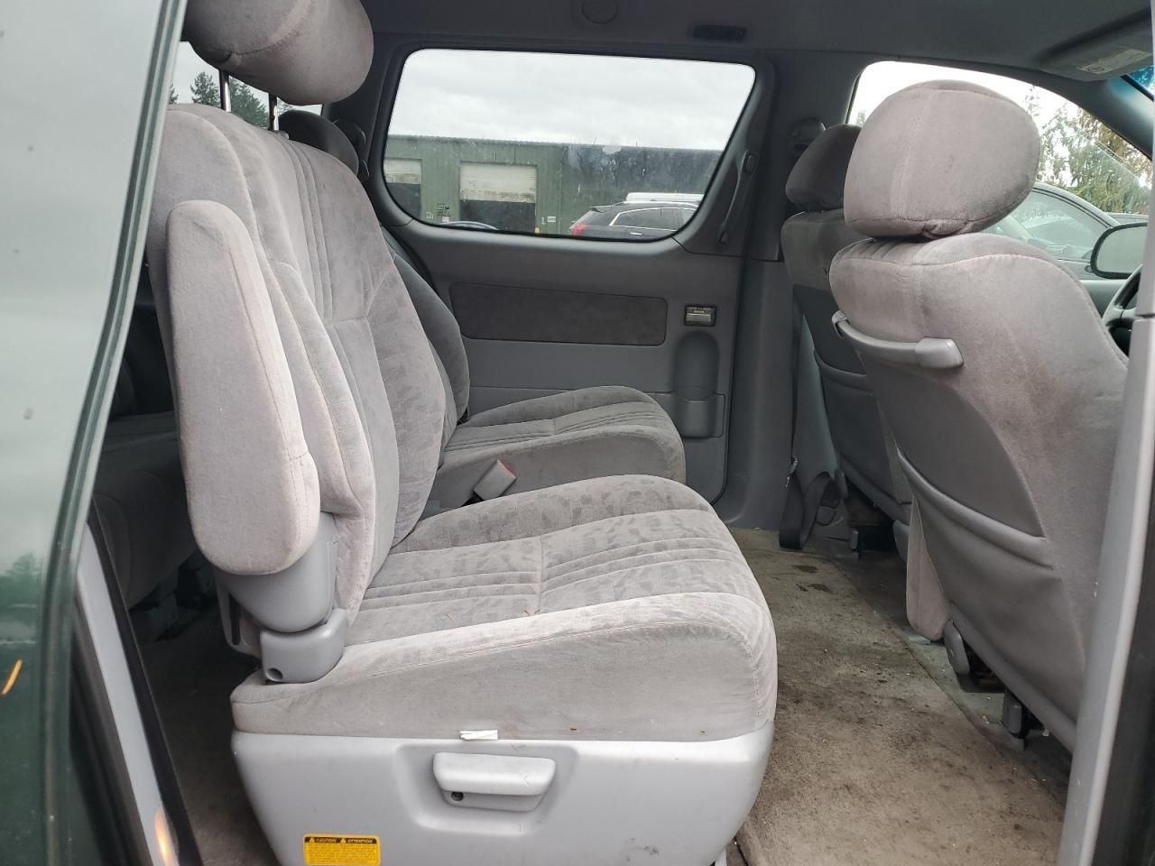 2002 Toyota Sienna Le VIN: 4T3ZF13C62U475863 Lot: 92922185