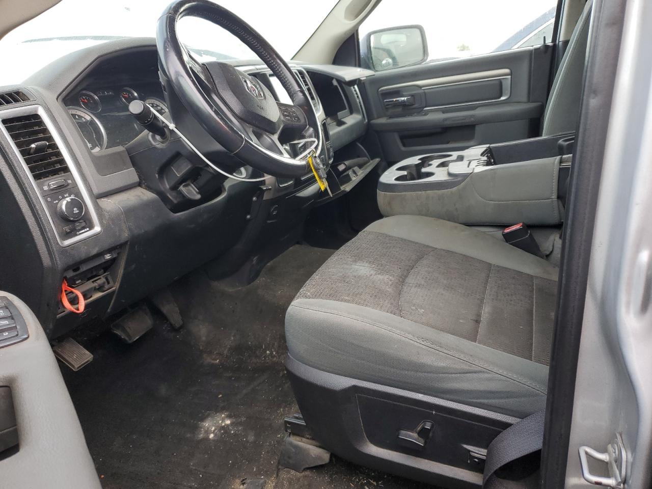 2016 Ram 1500 Slt VIN: 1C6RR6LM5GS201784 Lot: 90522745