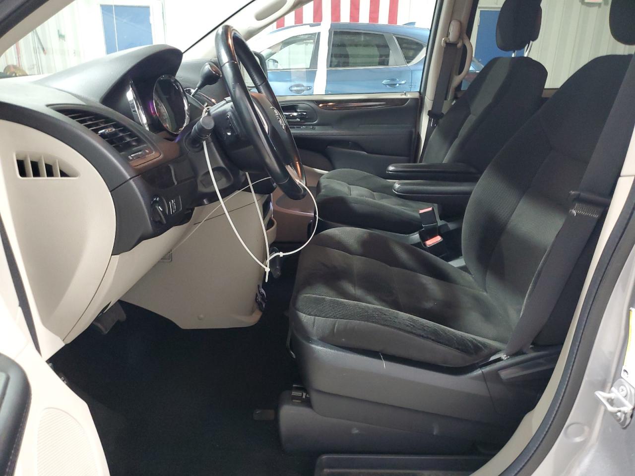 2018 Dodge Grand Caravan Se VIN: 2C4RDGBGXJR176074 Lot: 90126525