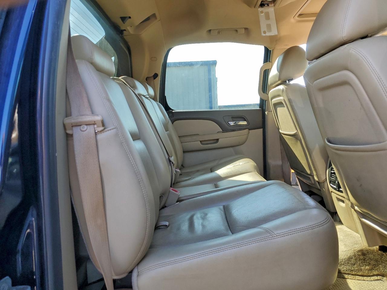 2010 Chevrolet Avalanche Ltz VIN: 3GNVKGE02AG256209 Lot: 93730275