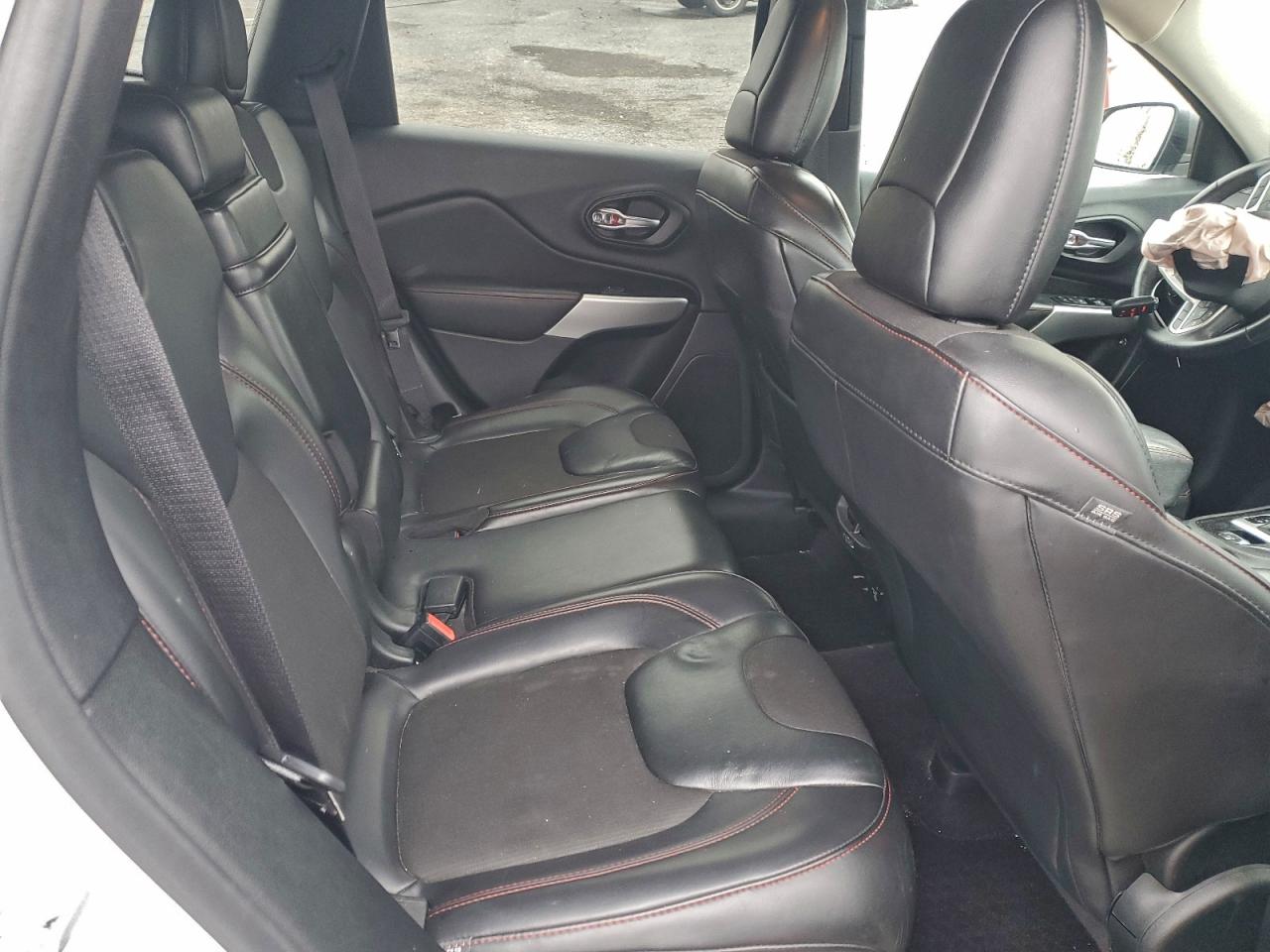 2017 Jeep Cherokee Trailhawk VIN: 1C4PJMBS7HW632889 Lot: 94156785