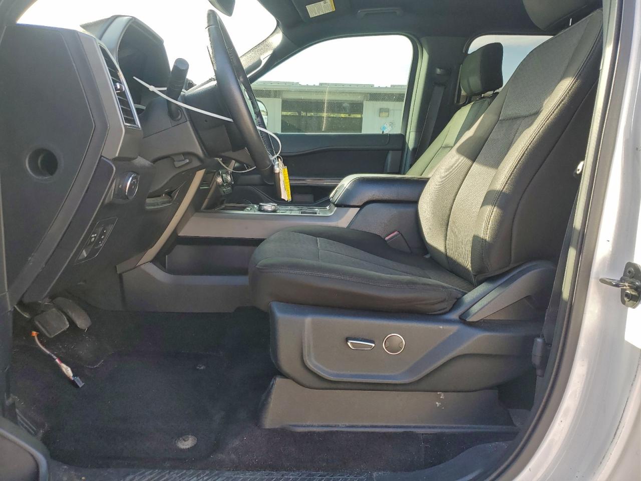 2018 Ford Expedition Max Xlt VIN: 1FMJK1HT9JEA19309 Lot: 93254525