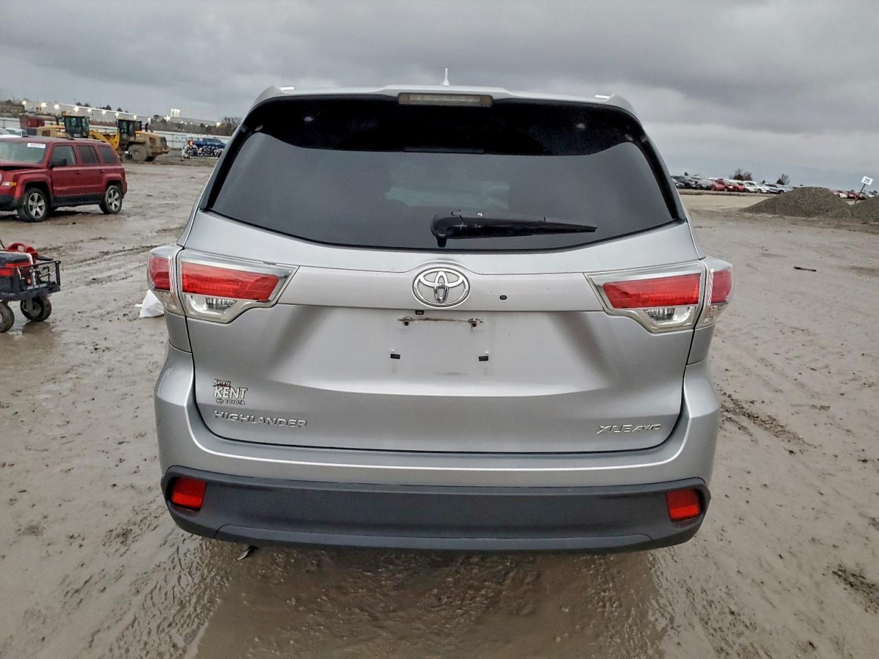 2015 Toyota Highlander Xle VIN: 5TDJKRFH0FS146470 Lot: 94264255