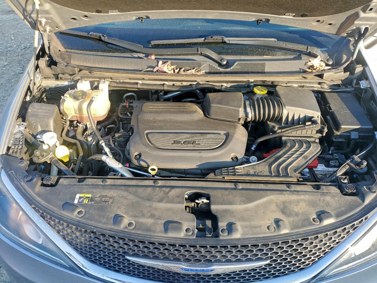 2019 Chrysler Pacifica Touring L VIN: 2C4RC1BG5KR547983 Lot: 93735005