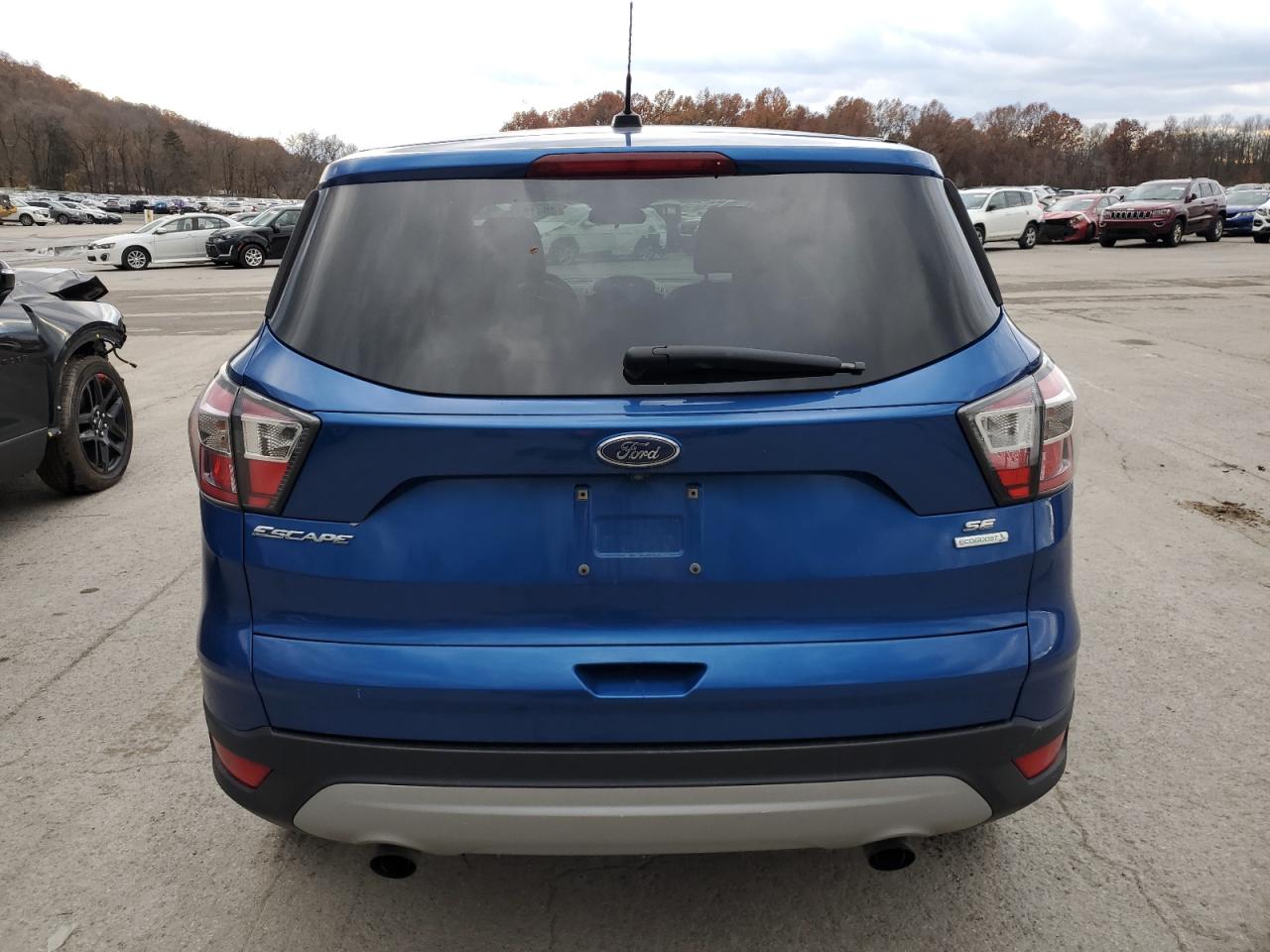 2017 Ford Escape Se VIN: 1FMCU0GD5HUB38935 Lot: 85412375