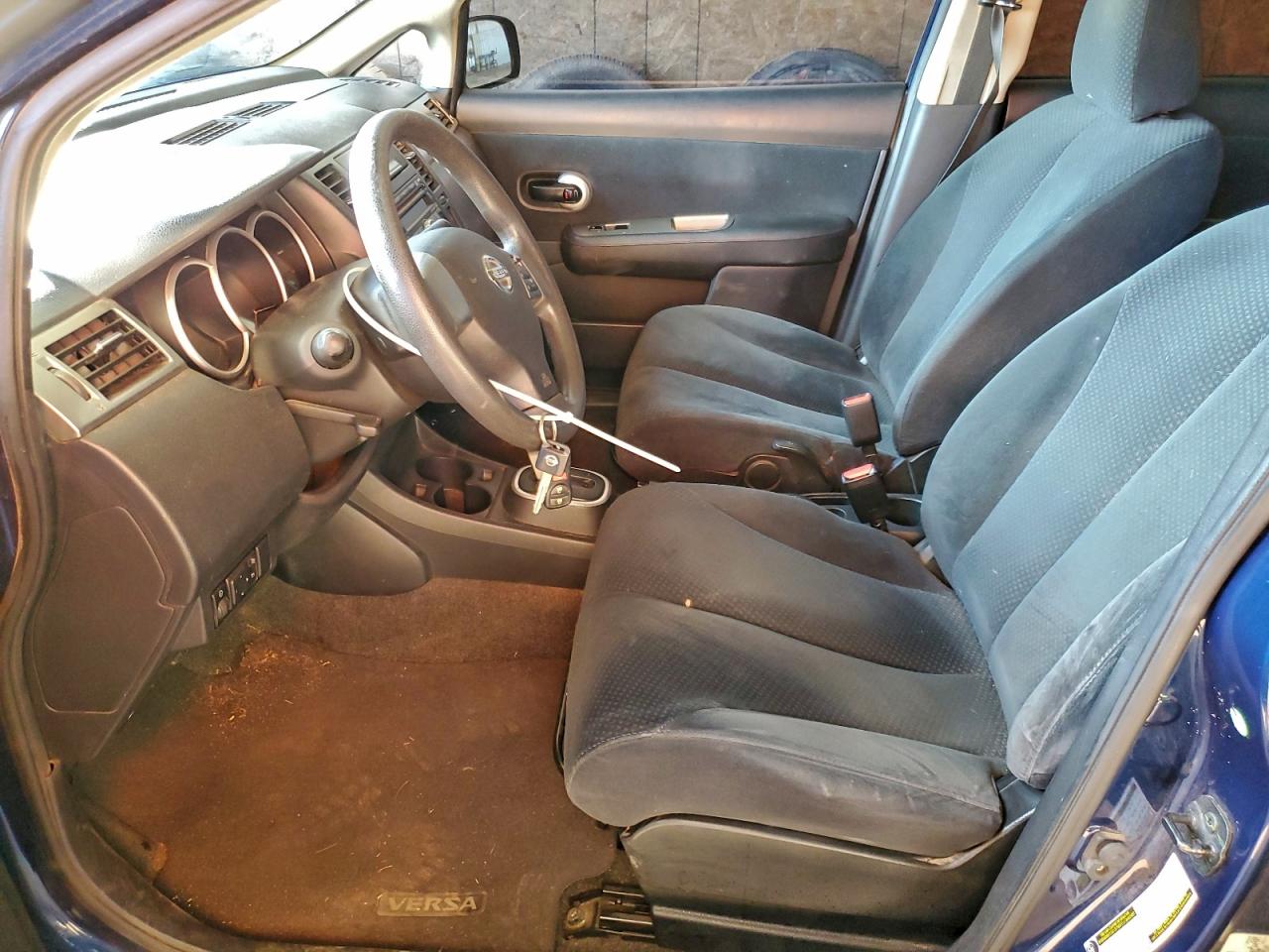 2011 Nissan Versa S VIN: 3N1BC1AP1BL447902 Lot: 93680145