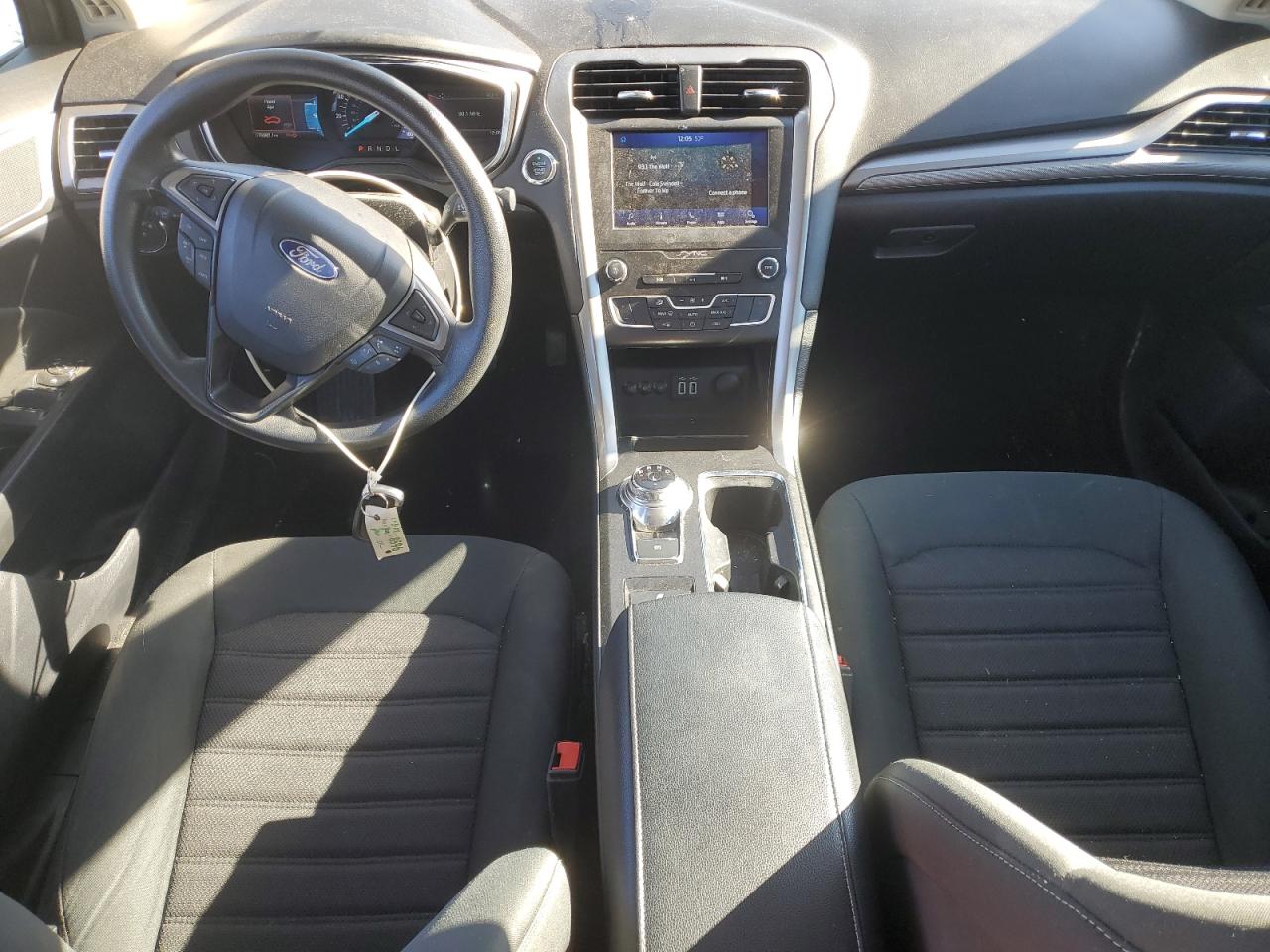 2020 Ford Fusion Se VIN: 3FA6P0HD1LR142400 Lot: 92937405