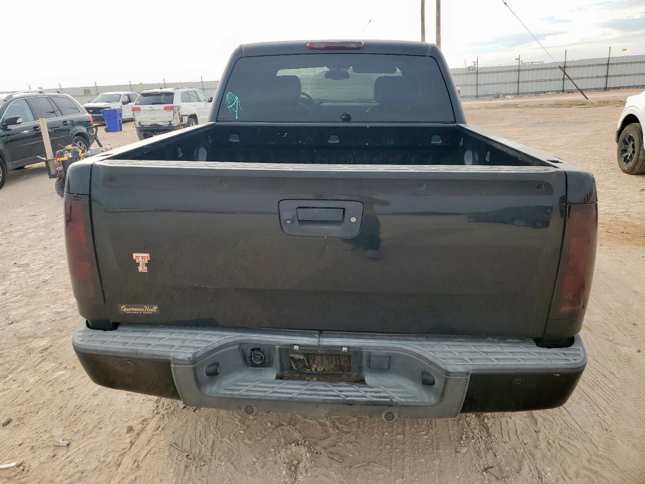 2010 GMC Sierra C1500 Denali VIN: 3GTRCXE2XAG250831 Lot: 92749525