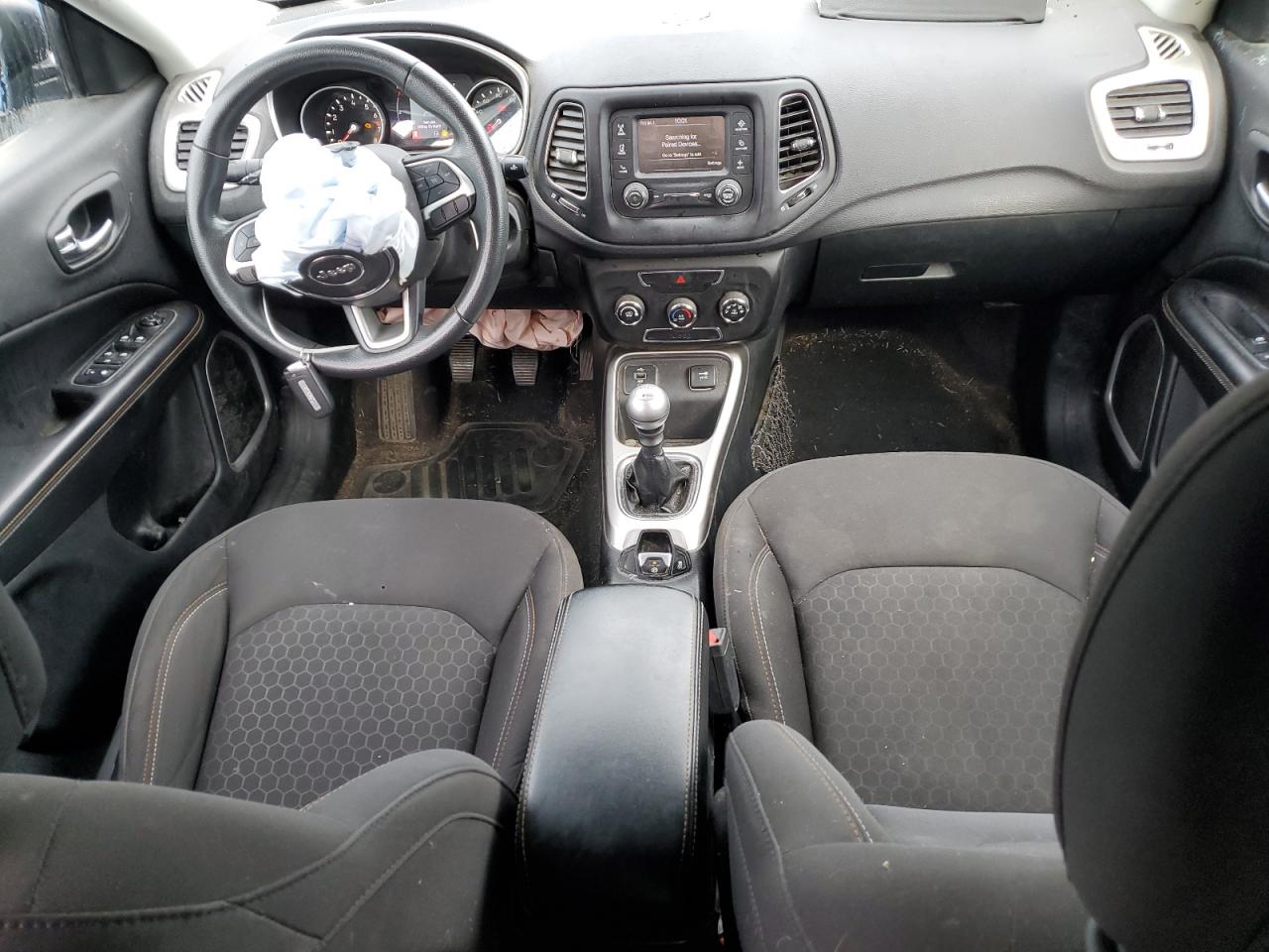 2018 Jeep Compass Sport VIN: 3C4NJCAB9JT182693 Lot: 92016975