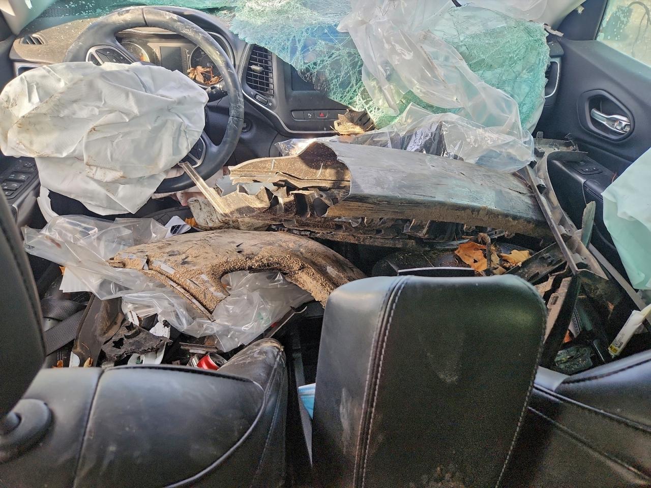 2019 Jeep Cherokee Latitude Plus VIN: 1C4PJMLBXKD364096 Lot: 92243035