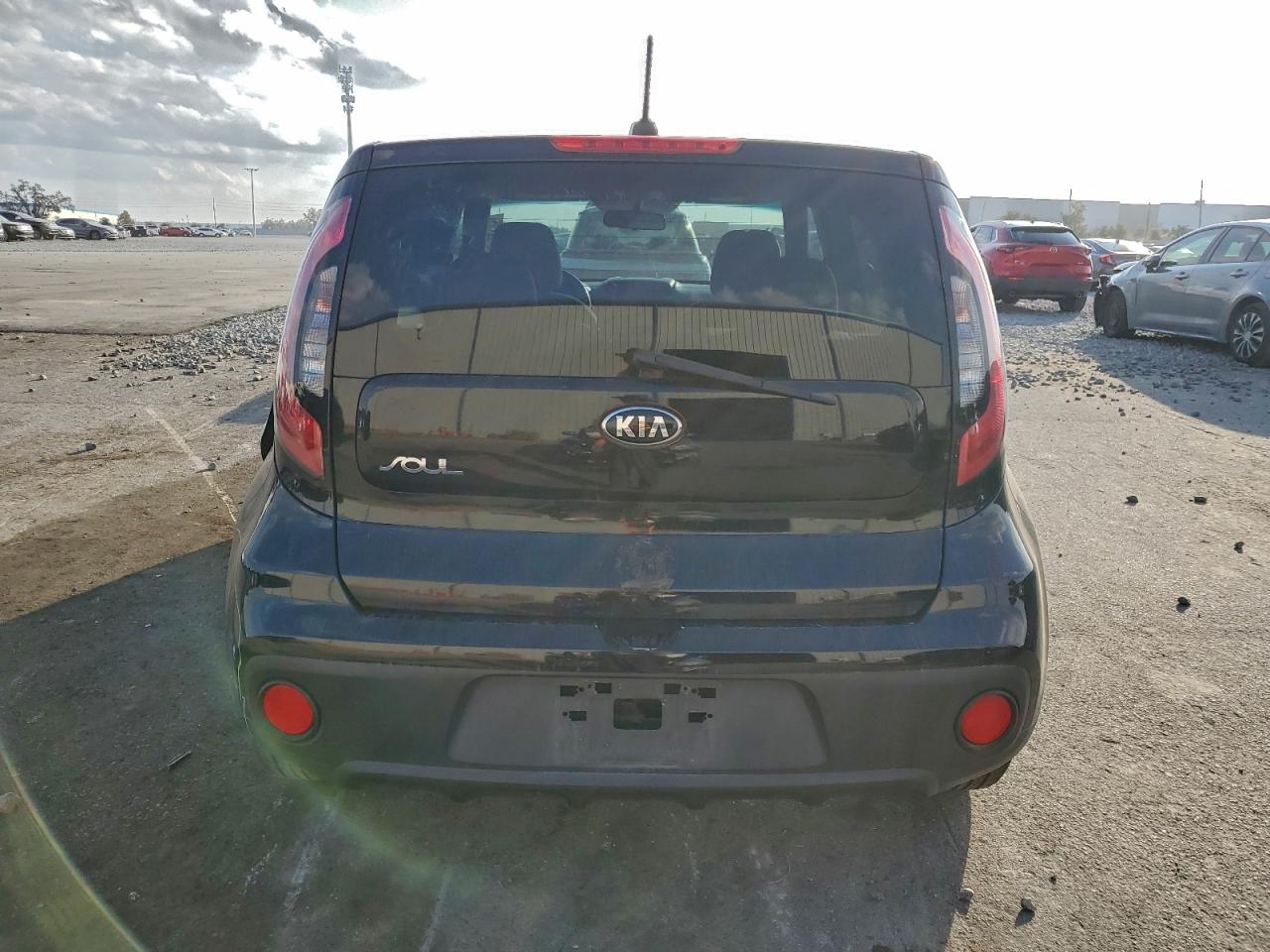 2018 Kia Soul VIN: KNDJN2A20J7505594 Lot: 94044835