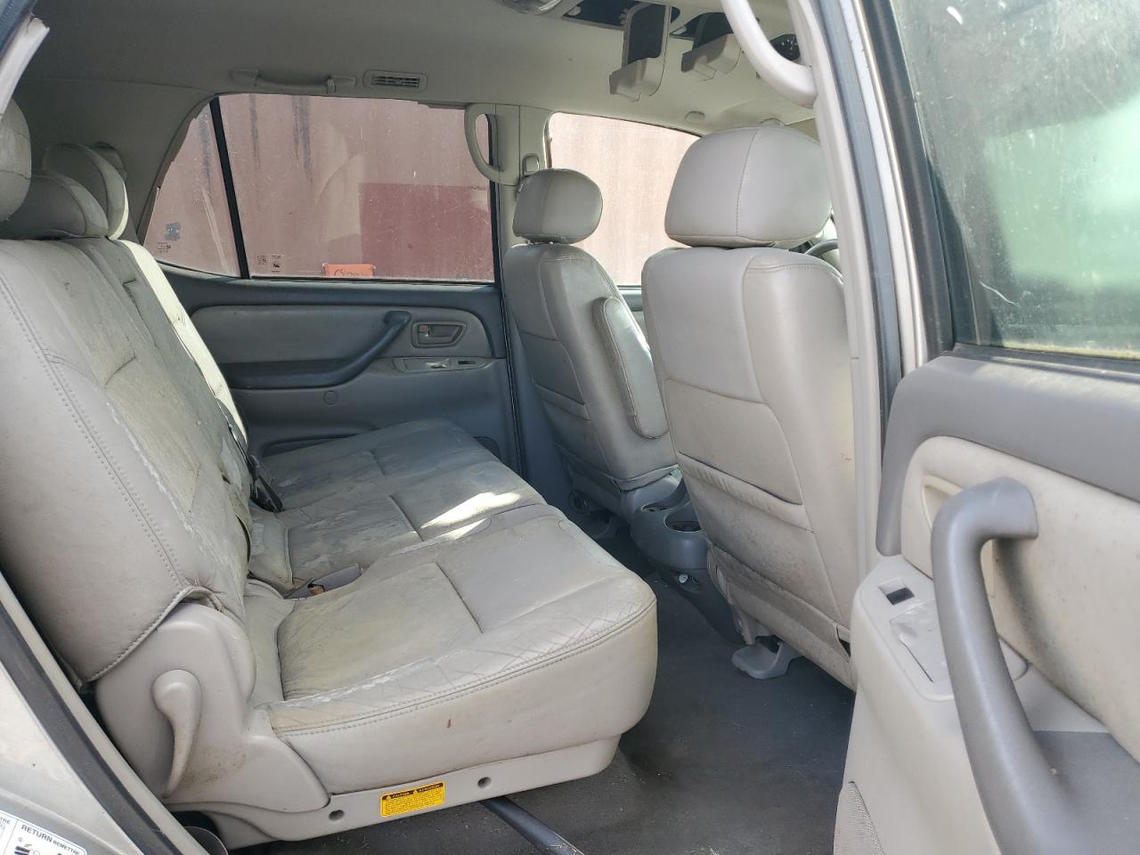 2002 Toyota Sequoia Sr5 VIN: 5TDZT34A32S075049 Lot: 92073065