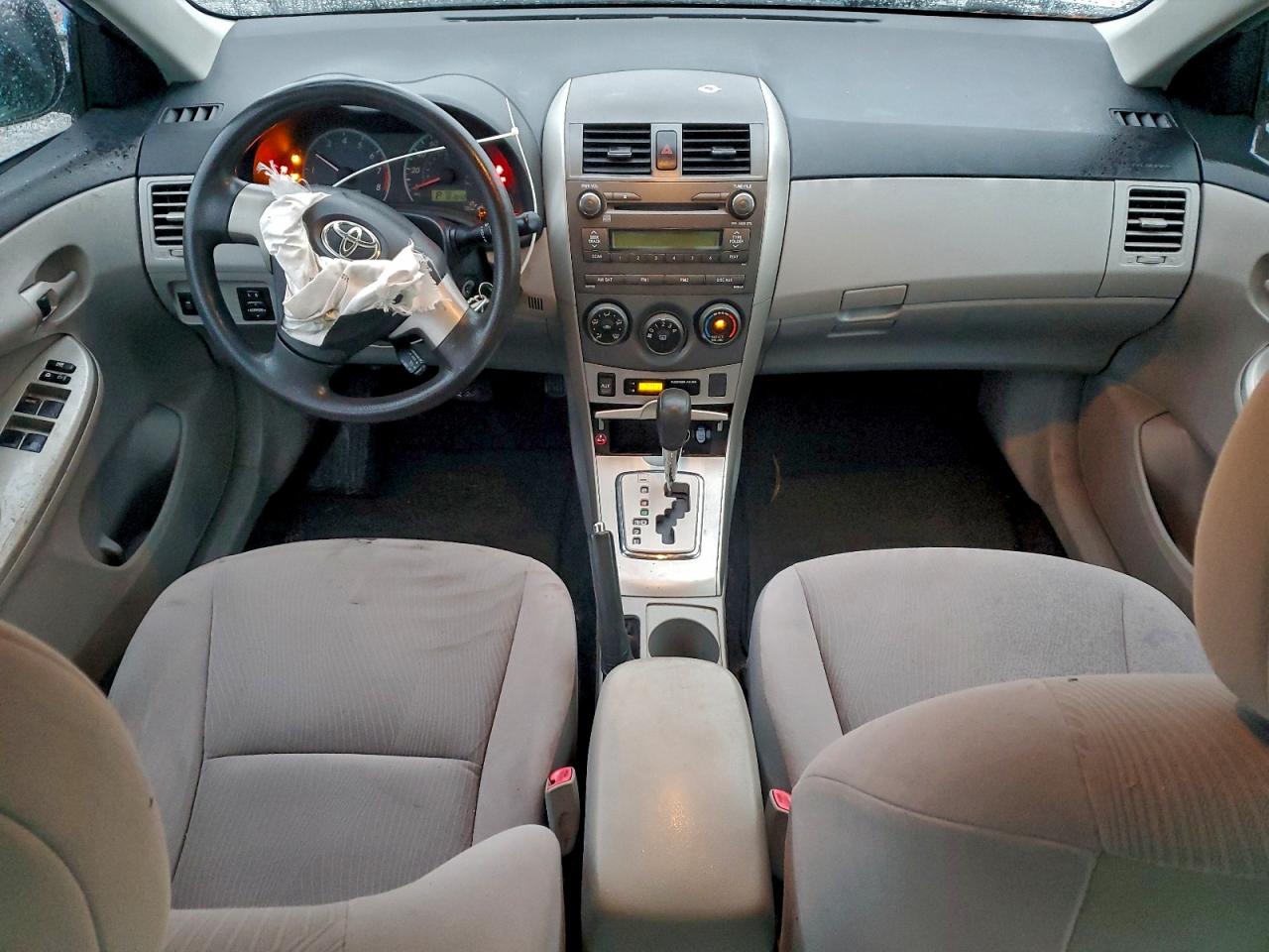 2011 Toyota Corolla Base VIN: JTDBU4EE0B9165442 Lot: 94000945