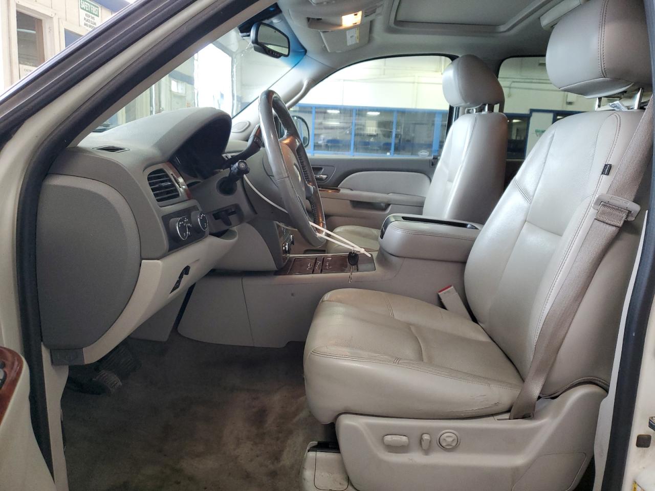 2014 Chevrolet Suburban K1500 Ltz VIN: 1GNSKKE71ER162783 Lot: 92509955