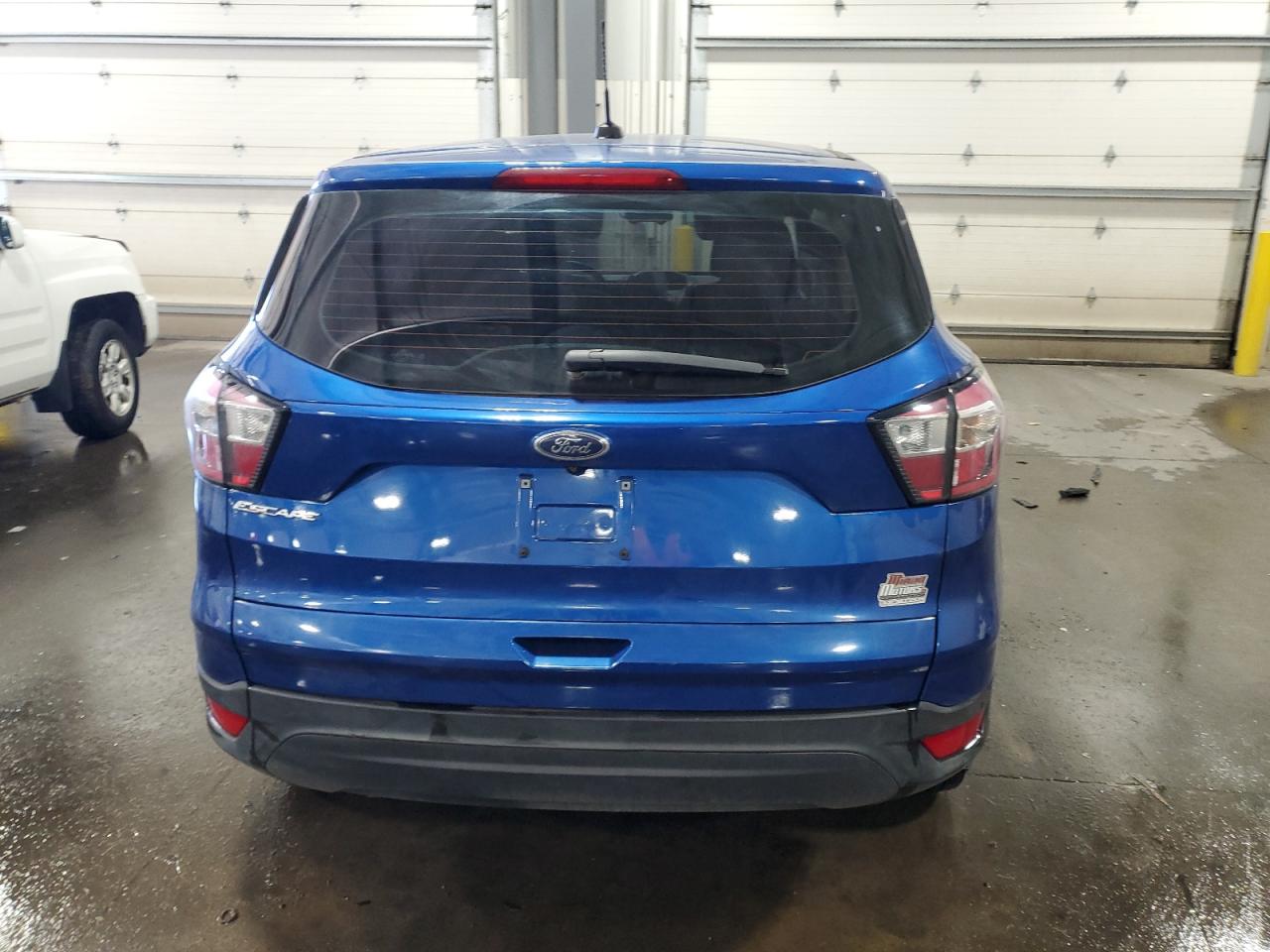 2017 Ford Escape S VIN: 1FMCU0F71HUE25670 Lot: 90843985