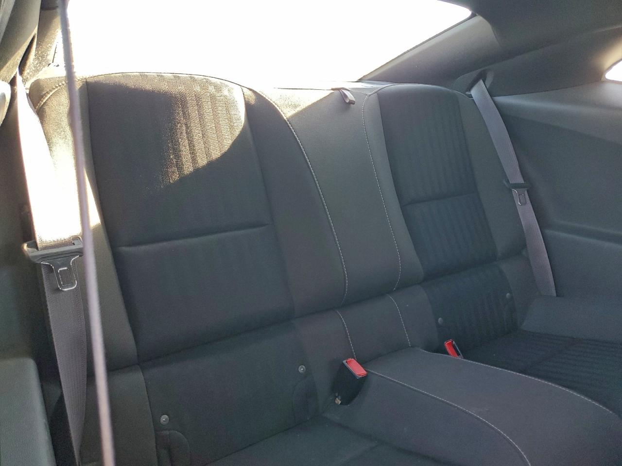 2014 Chevrolet Camaro Ls VIN: 2G1FA1E38E9299050 Lot: 92726925