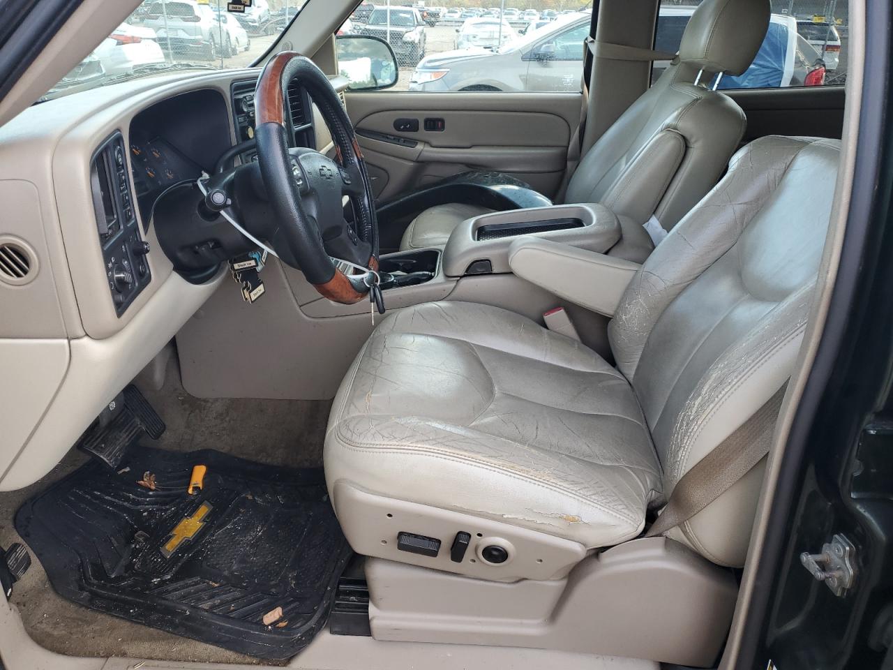 2004 Chevrolet Tahoe K1500 VIN: 1GNEK13T64R304843 Lot: 92303375