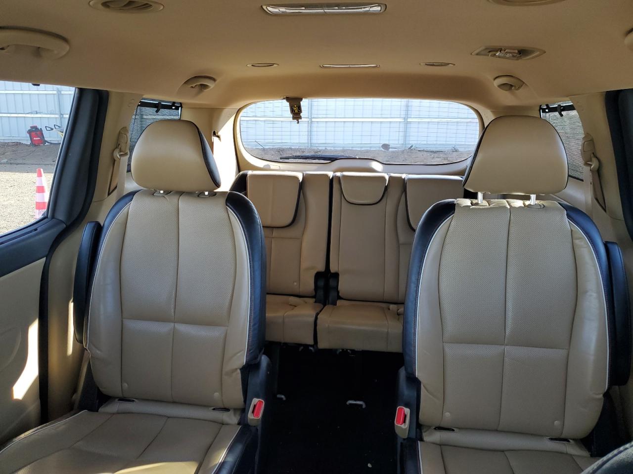 2017 Kia Sedona Lx VIN: KNDMB5C12H6281448 Lot: 93260045