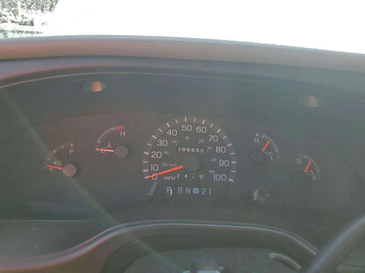 2001 Ford Econoline E350 Super Duty Wagon VIN: 1FBSS31L91HA92469 Lot: 93687645