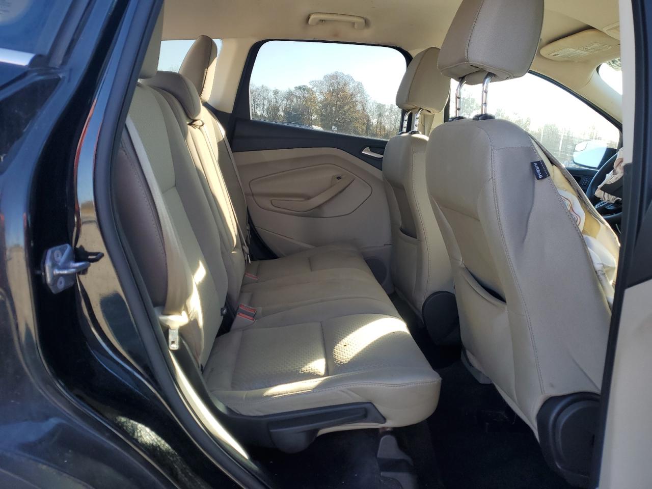 2017 Ford Escape Se VIN: 1FMCU9GD7HUC39219 Lot: 93419255