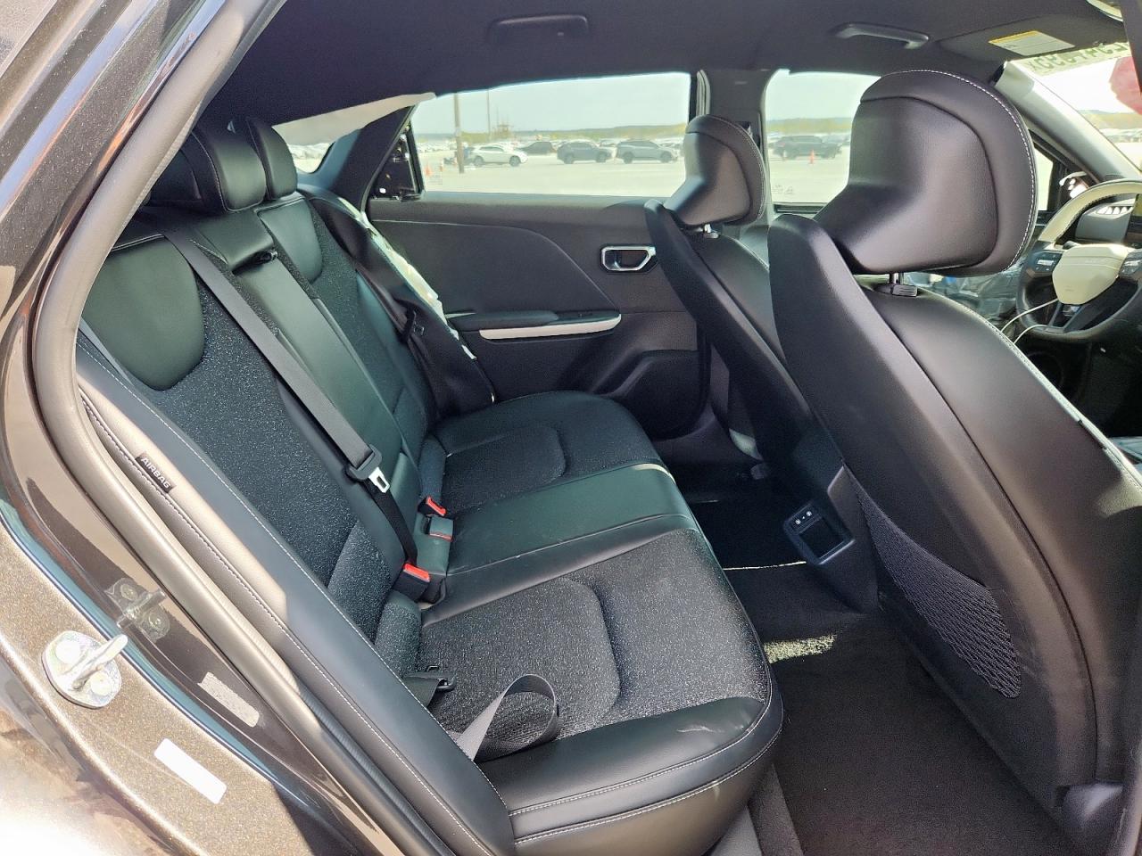 2025 Kia K4 Gt Line VIN: 3KPFW4DE2SE056974 Lot: 92947695