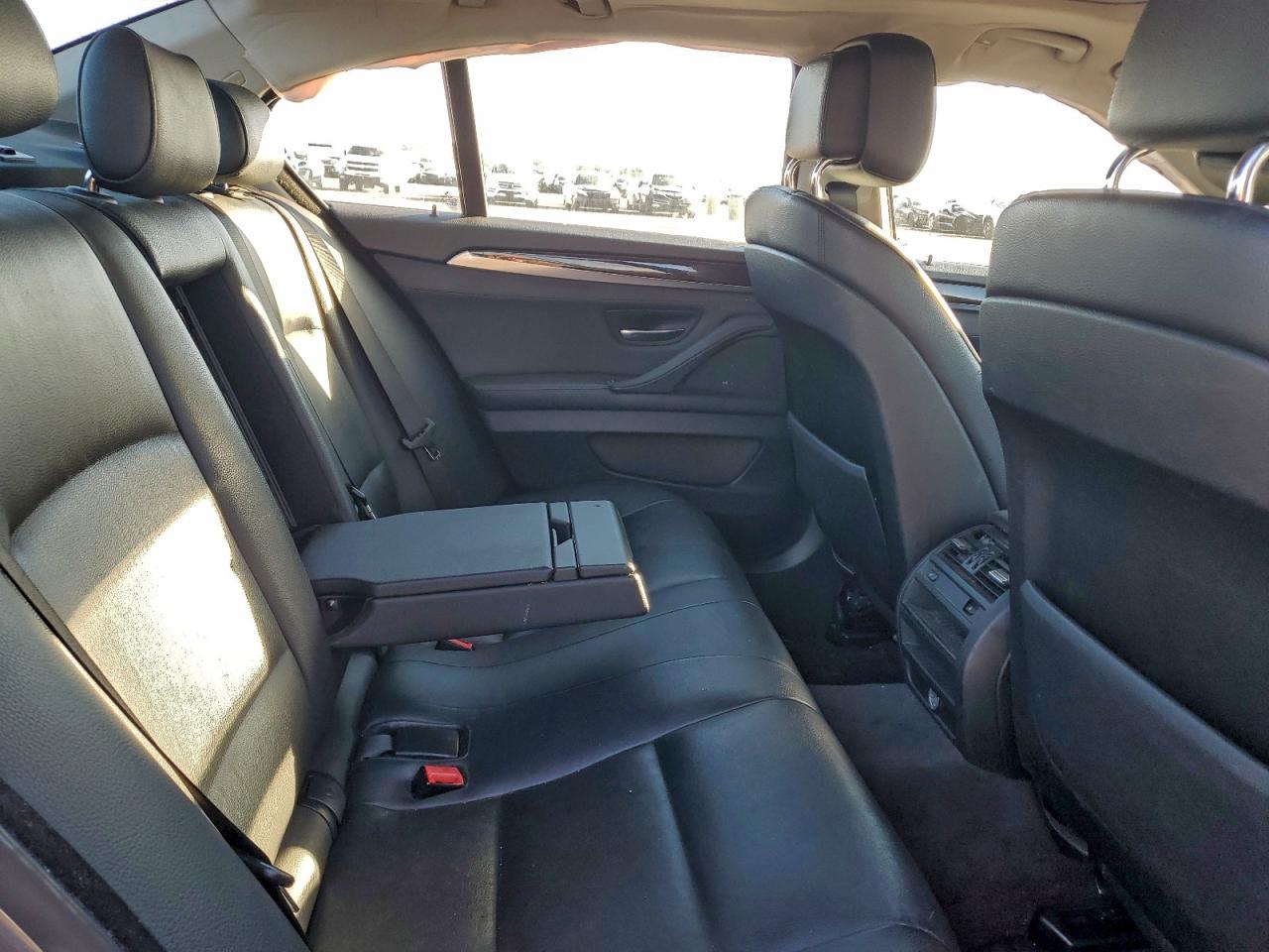 2012 BMW 528 Xi VIN: WBAXH5C52CDW09077 Lot: 94456815