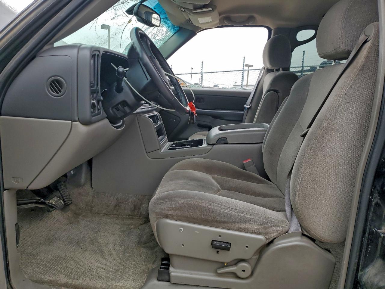 2003 GMC Yukon VIN: 1GKEC13V73R186098 Lot: 94374475