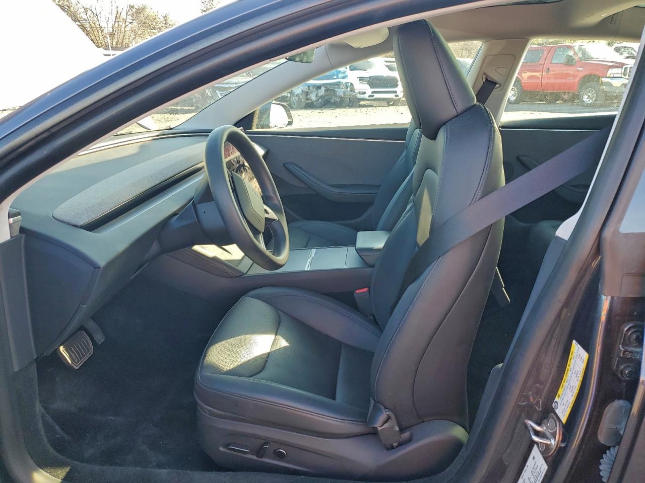 2024 Tesla Model 3 VIN: 5YJ3E1EA8RF728184 Lot: 93984065