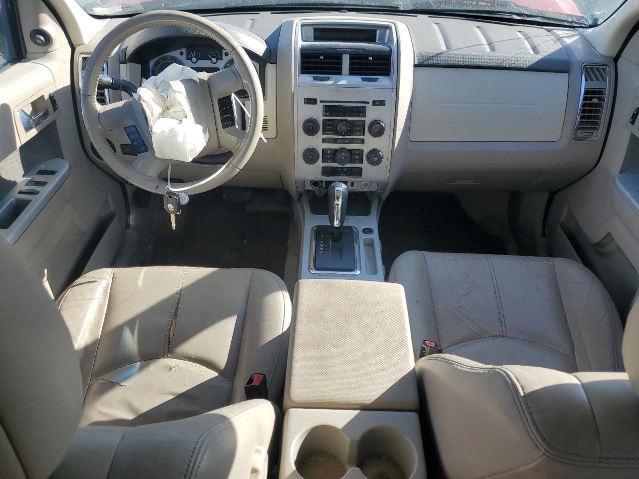 2010 Mercury Mariner Premier VIN: 4M2CN8HG0AKJ00453 Lot: 92847685