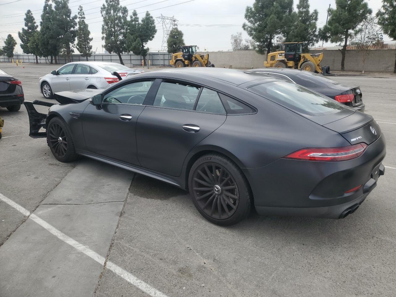 Фото: W1K7X5KB0MA039120